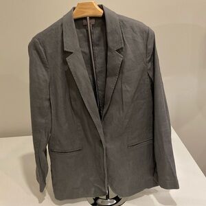 Excellent condition: J. Jill linen blend sport coat, size M/petite.